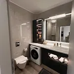 Apartament Phil's *