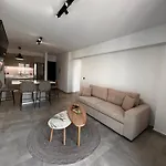 Phil's * Lefkáda
